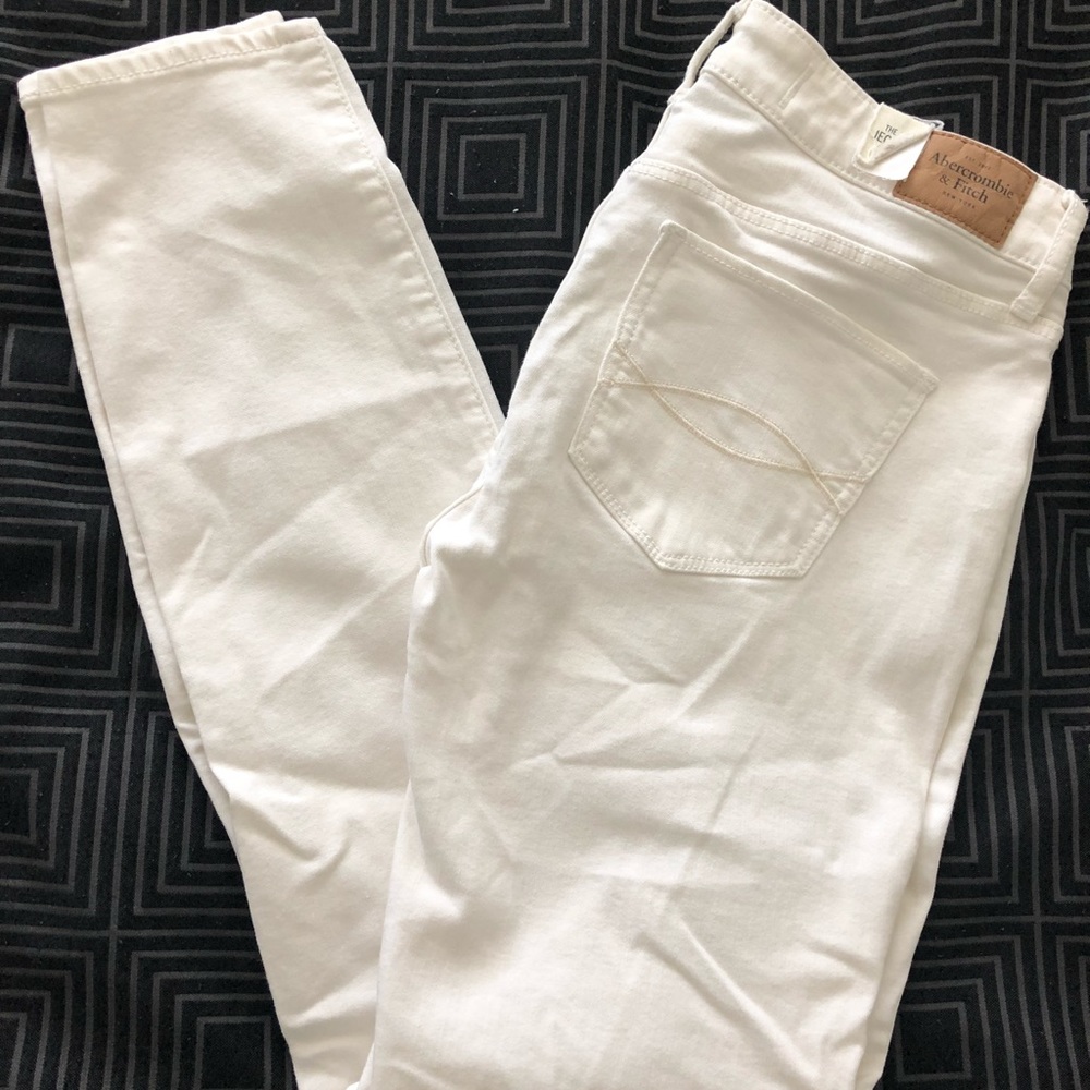 Mid-rise White Abercrombie & Fitch legging jean
